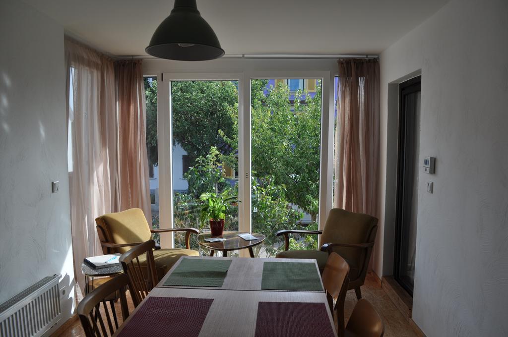 Punkrock Harbour Pension Baehr Karlsruhe Esterno foto